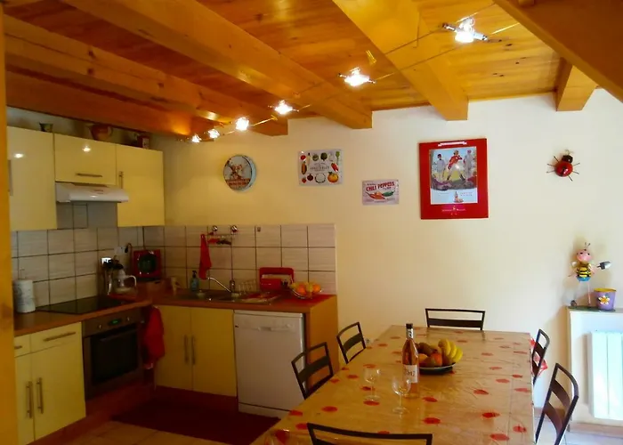 Apartament Ic Locations Riez